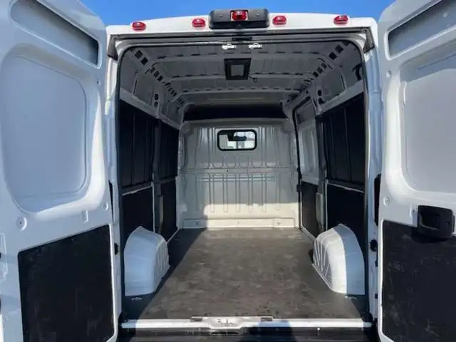 2025 Ram ProMaster Cargo Van TRADESMAN - Photo 8