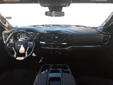 2022 Chevrolet Silverado 1500 LT 1LT | Save $23,075 vs New - Photo 11