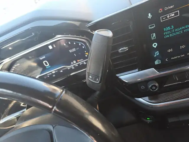 2022 Chevrolet Silverado 1500 LT 1LT | Save $23,075 vs New - Photo 15