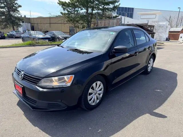 2013 Volkswagen Jetta Sedan 4dr 2.5L