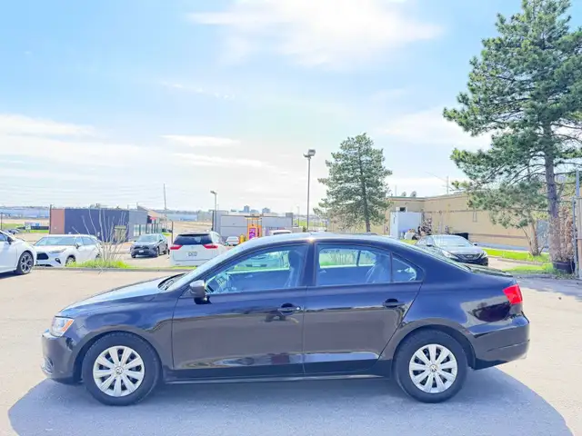 2013 Volkswagen Jetta Sedan 4dr 2.5L - Photo 10