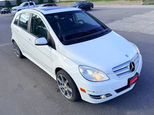 2011 Mercedes-Benz B-Class 4dr Hatchback B200 - Photo 3