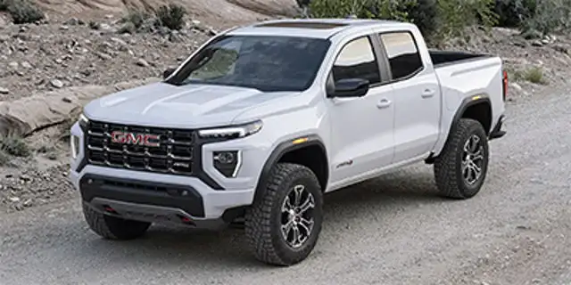 2023 GMC Canyon Crew Cab AT4X