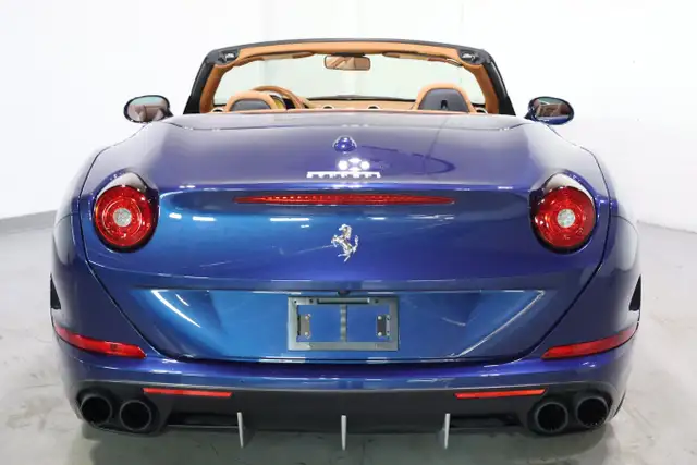 2015 Ferrari California T - Photo 5
