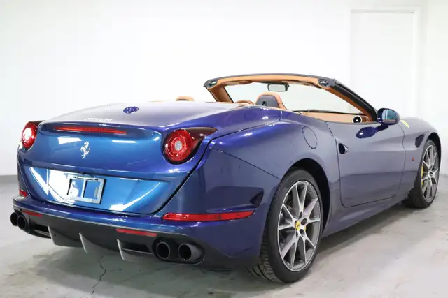 2015 Ferrari California T - Photo 6