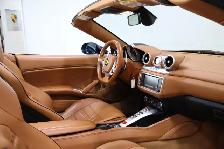 2015 Ferrari California T - Photo 23