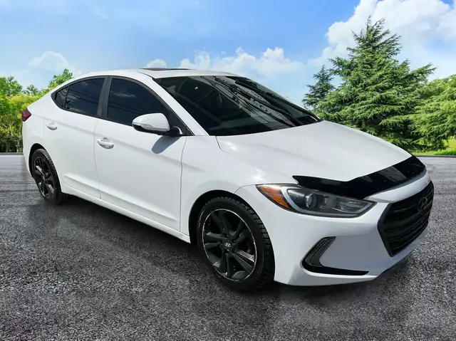 2017 HYUNDAI Elantra Toit Ouvrant | Camera | Mags