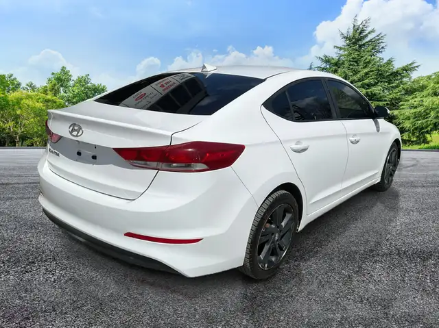 2017 HYUNDAI Elantra Toit Ouvrant | Camera | Mags - Photo 3