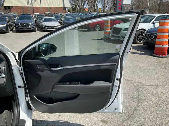 2017 HYUNDAI Elantra Toit Ouvrant | Camera | Mags - Photo 25