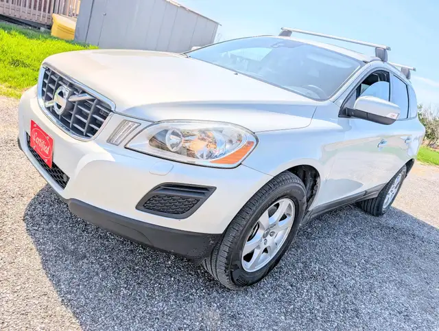 2011 Volvo XC60 AWD | Fully loaded! | Heated seats! | Clean titl - Photo 2