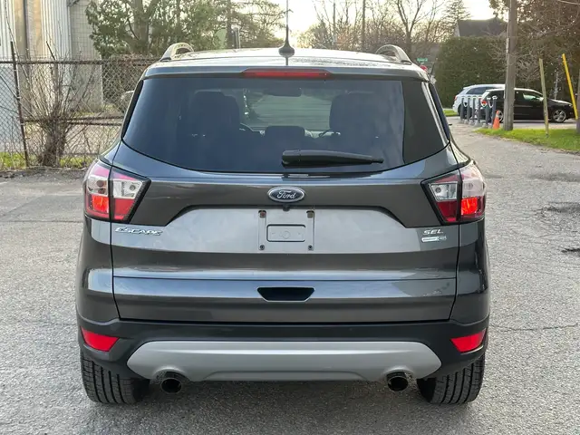 2018 Ford Escape SEL | AWD | HEATED SEATS | LEATHER | - Photo 4
