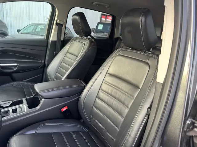 2018 Ford Escape SEL | AWD | HEATED SEATS | LEATHER | - Photo 12