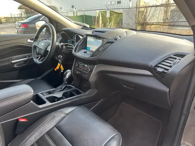 2018 Ford Escape SEL | AWD | HEATED SEATS | LEATHER | - Photo 18