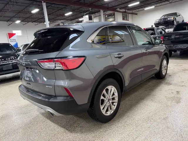 2022 Ford Escape SE AWD - BLUETOOTH - BACKUP CAMERA - KEYLESS ST - Photo 6