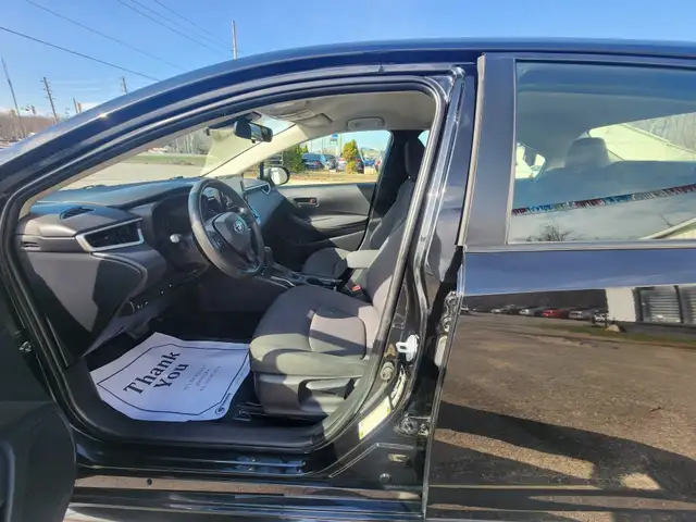 2022 TOYOTA COROLLA HYBRID BASE - Photo 11