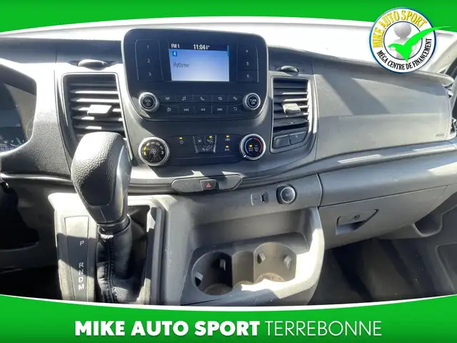 Ford Transit fourgon utilitaire T-250 PA toit moyen 130 po PNBV - Photo 9