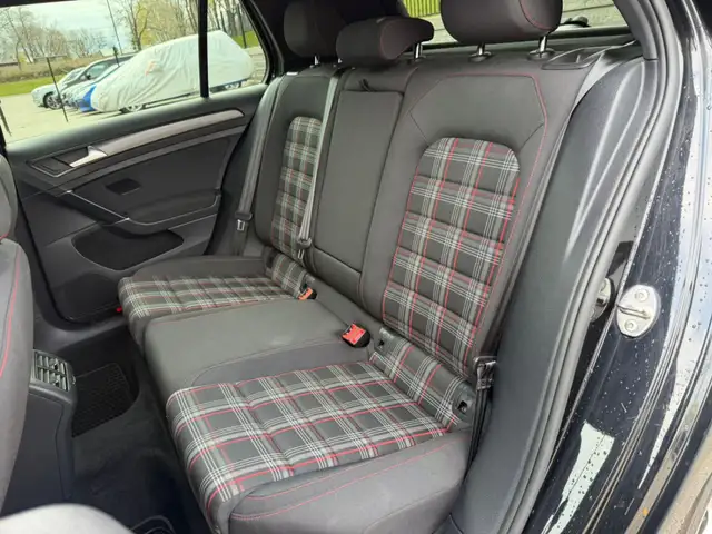 2018 Volkswagen Golf GTI Autobahn 5-door DSG - Photo 12