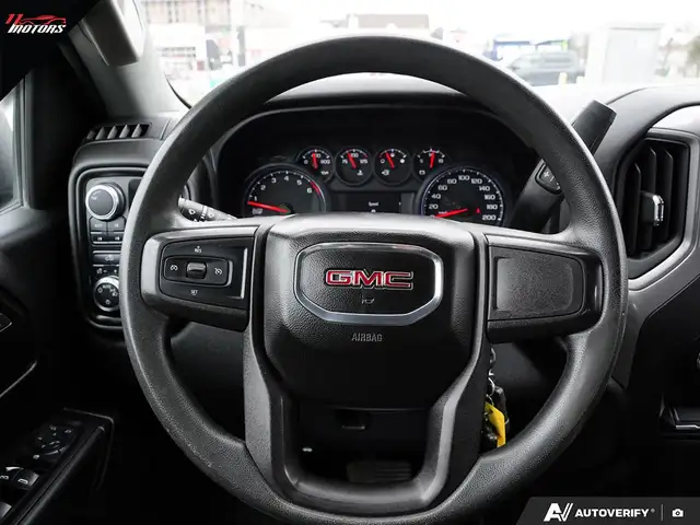 2022 GMC Sierra 1500 Limited 4WD Double Cab 147' Pro | NO ACCIDE - Photo 14