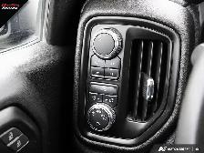 2022 GMC Sierra 1500 Limited 4WD Double Cab 147' Pro | NO ACCIDE - Photo 27