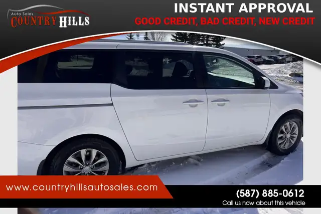 2020 Kia Sedona LX - Photo 11