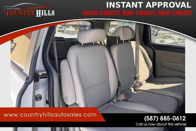 2020 Kia Sedona LX - Photo 21