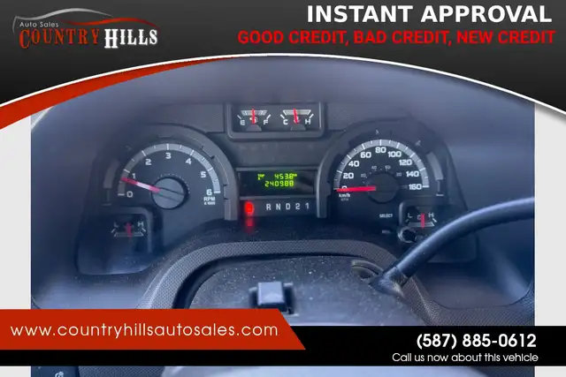 2011 Ford E350 Super Duty COMMERCIAL LIFT VAN - Photo 36