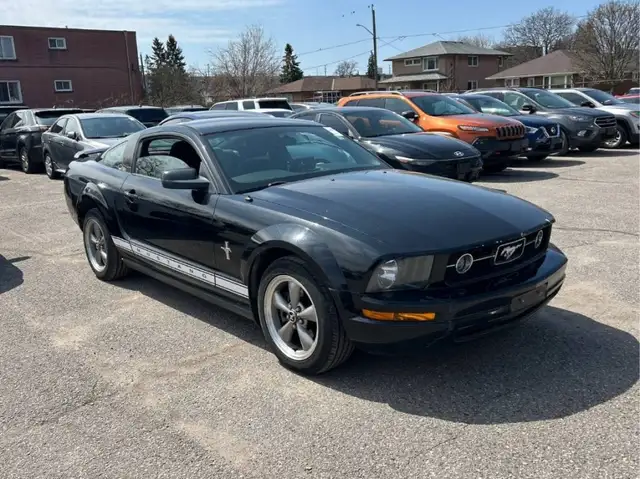2006 FORD MUSTANG  NO ACCIDENTS - Photo 4