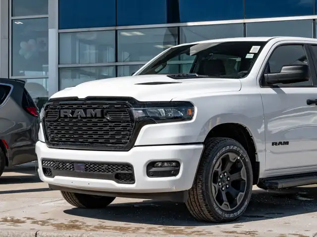 2026 Ram 1500 Express - Photo 13