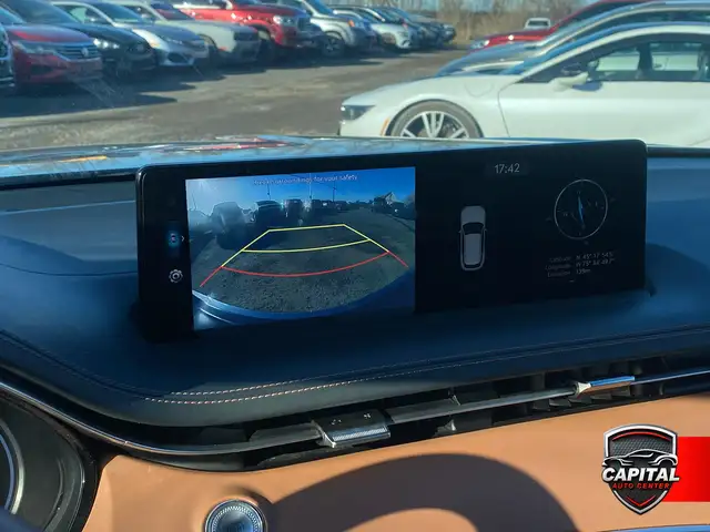 2022 Genesis GV70 2.5T Advanced AWD - Photo 10