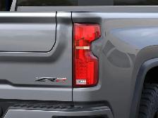 2026 Chevrolet Silverado 2500HD ZR2 - Photo 11