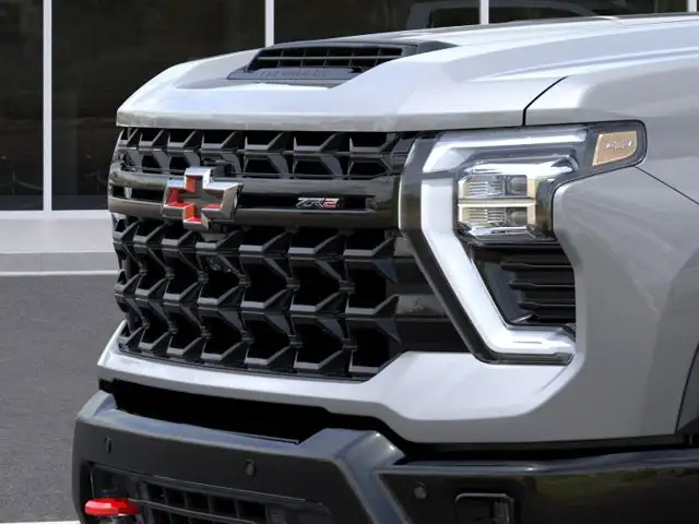 2026 Chevrolet Silverado 2500HD ZR2 - Photo 13
