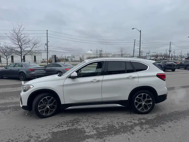 2020 BMW X1 XDRIVE LEATHER PAN/ROOF NAV B/SPOT L/ASSIST CAMERA - Photo 4