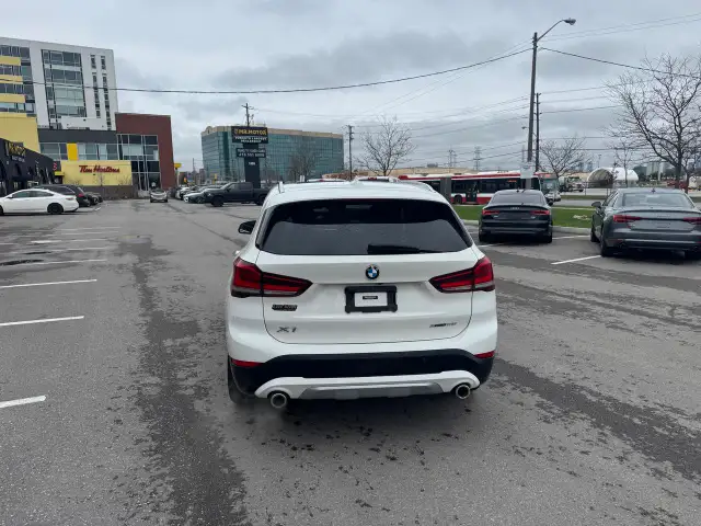 2020 BMW X1 XDRIVE LEATHER PAN/ROOF NAV B/SPOT L/ASSIST CAMERA - Photo 6