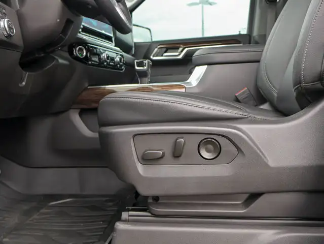 2024 GMC Sierra 1500 Elevation Premium 5.3L X31 - Photo 19