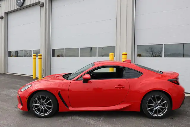 2023 Subaru BRZ Premium - ONE OWNER|6SPD MT|CAMERA|PUSH START - Photo 3