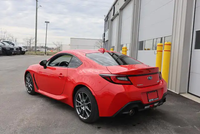 2023 Subaru BRZ Premium - ONE OWNER|6SPD MT|CAMERA|PUSH START - Photo 4