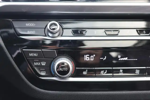 2020 BMW X3 xDrive30i - PANO|NAVI|CAMERA|BLINDSPOT - Photo 15