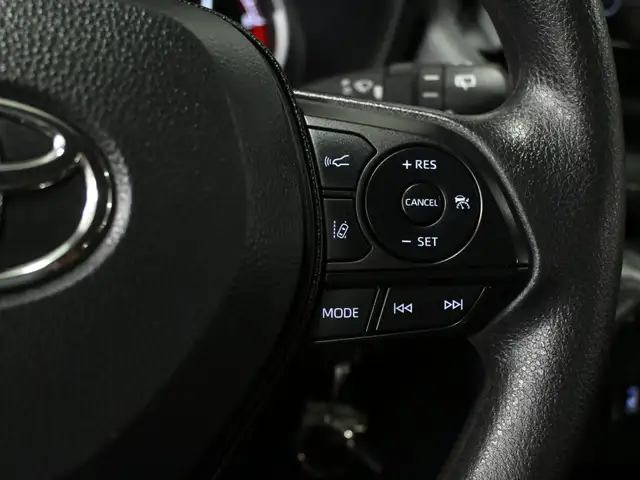 2024 Toyota RAV4 LE No Accident Radar Cruise Lane Assist Blind S - Photo 16