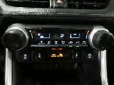 2024 Toyota RAV4 LE No Accident Radar Cruise Lane Assist Blind S - Photo 18