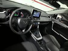 2024 Toyota RAV4 LE No Accident Radar Cruise Lane Assist Blind S - Photo 10