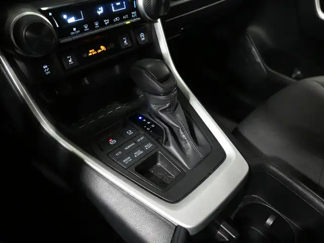 2024 Toyota RAV4 LE No Accident Radar Cruise Lane Assist Blind S - Photo 20