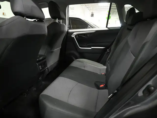 2024 Toyota RAV4 LE No Accident Radar Cruise Lane Assist Blind S - Photo 22