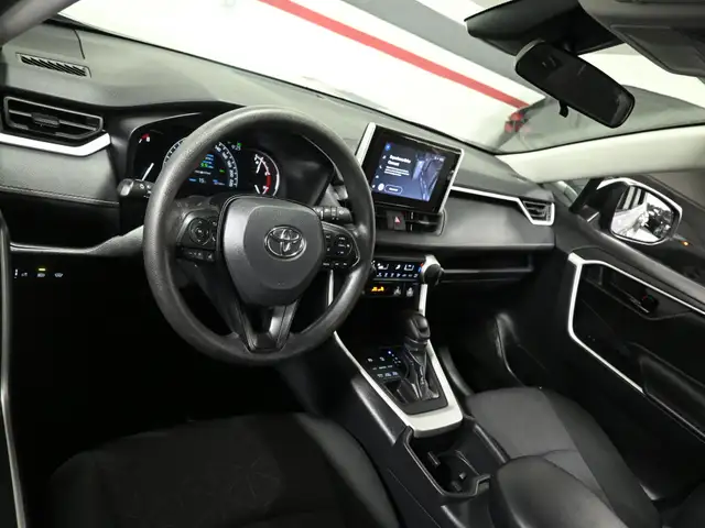 2024 Toyota RAV4 LE No Accident Radar Cruise Lane Assist Blind S - Photo 10