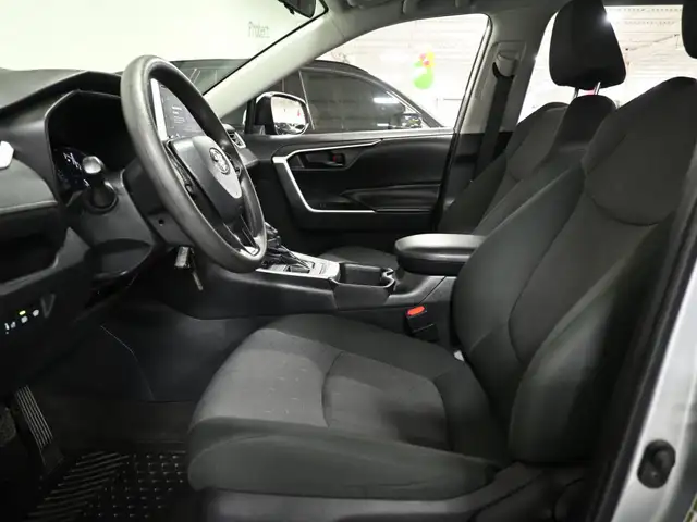 2024 Toyota RAV4 LE No Accident Radar Cruise Lane Assist Blind S - Photo 21