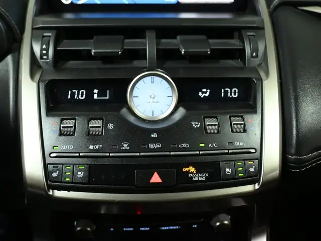 2020 Lexus NX 300 Red Interior Sunroof Navigation - Photo 20