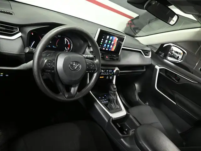 2024 Toyota RAV4 LE No Accident Radar Cruise Lane Assist Blind S - Photo 10