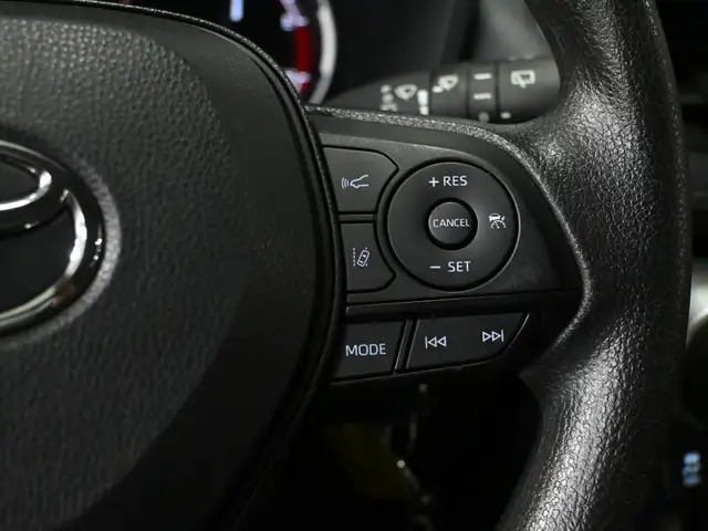 2024 Toyota RAV4 LE No Accident Radar Cruise Lane Assist Blind S - Photo 16