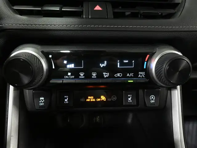 2024 Toyota RAV4 LE No Accident Radar Cruise Lane Assist Blind S - Photo 19