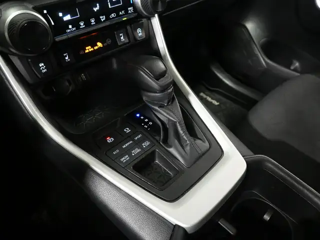 2024 Toyota RAV4 LE No Accident Radar Cruise Lane Assist Blind S - Photo 20