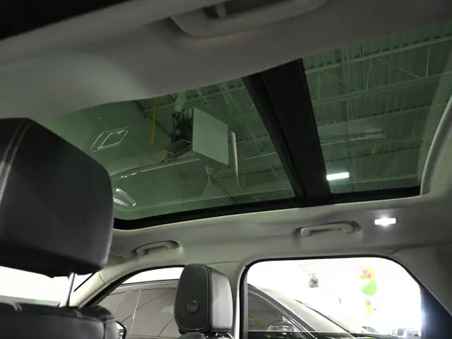 2023 Land Rover Range Rover Velar P250 No Accident Meridian Navi - Photo 27